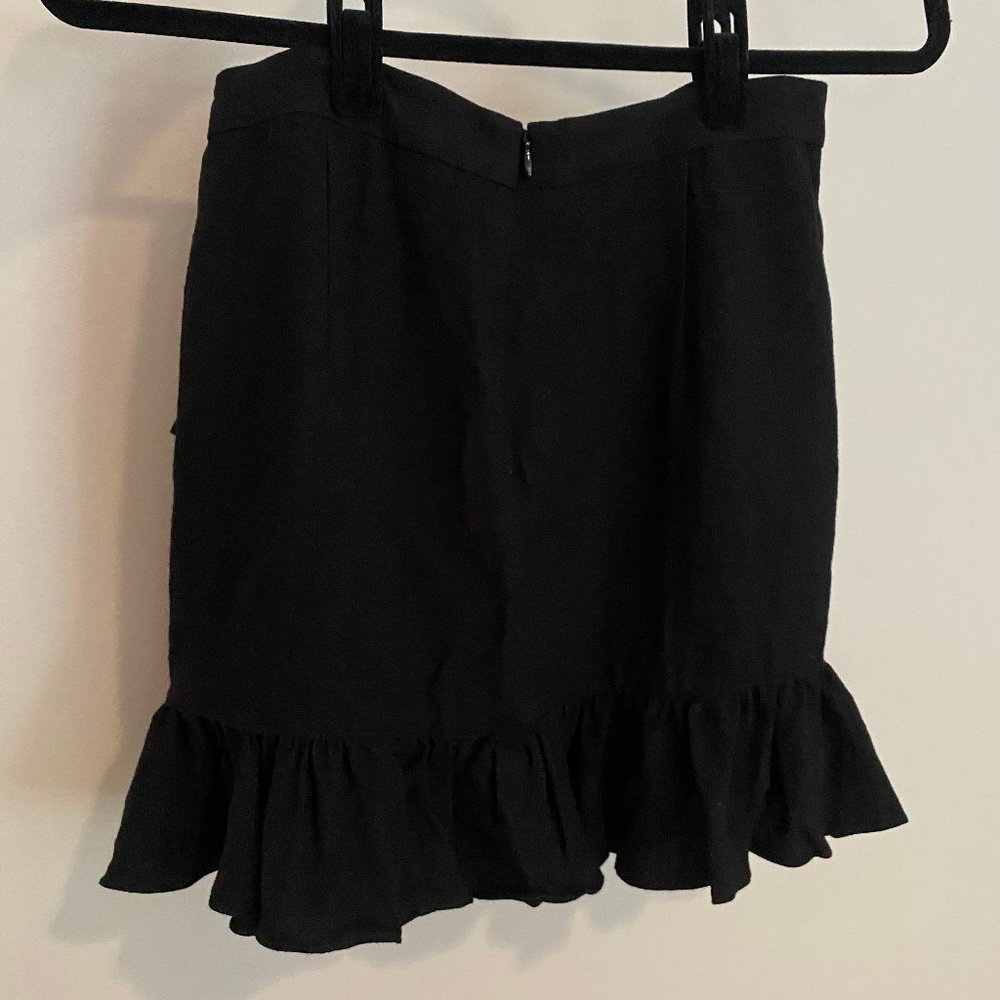 Never Worn Black Ruffle Skirt - Picture 3 of 3